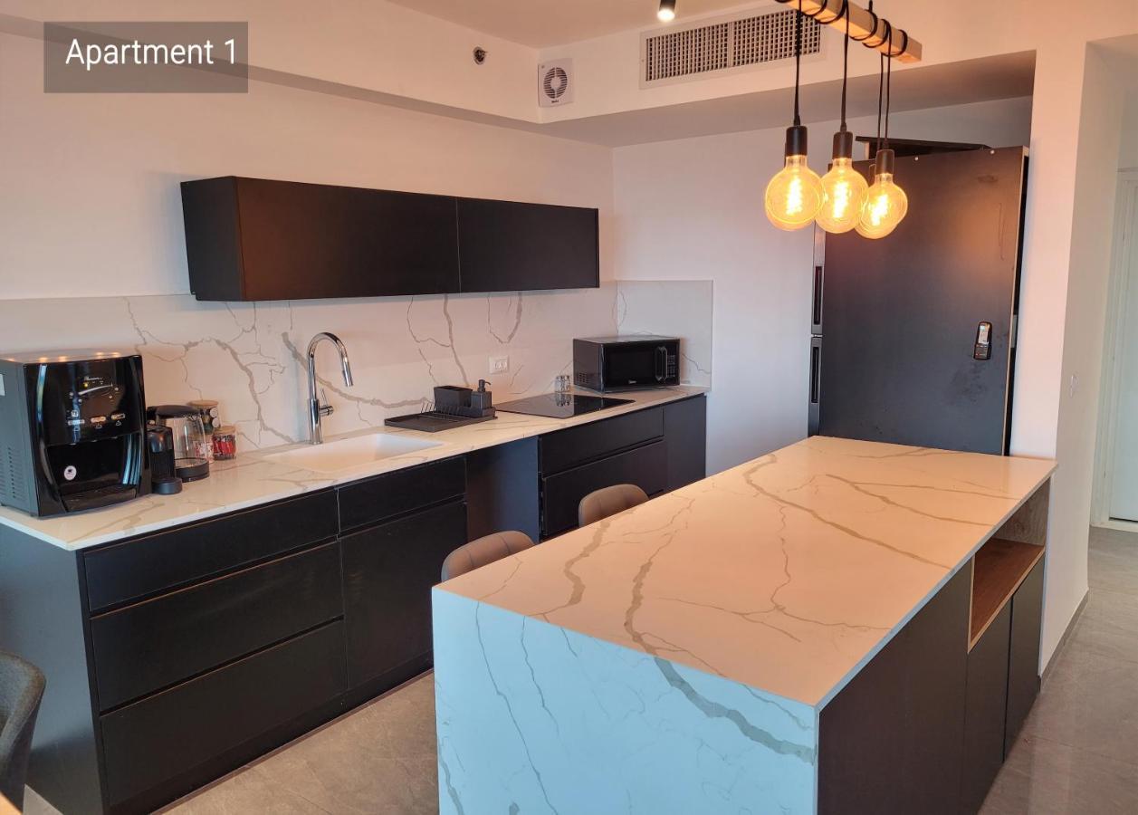 Yalarent C Kinneret Hotel Apartments Migdal Extérieur photo
