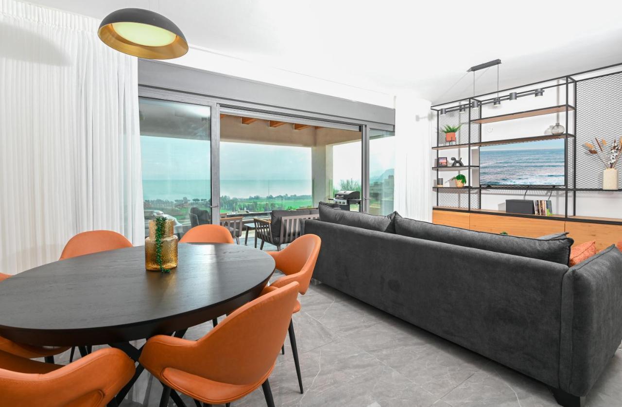 Yalarent C Kinneret Hotel Apartments Migdal Extérieur photo