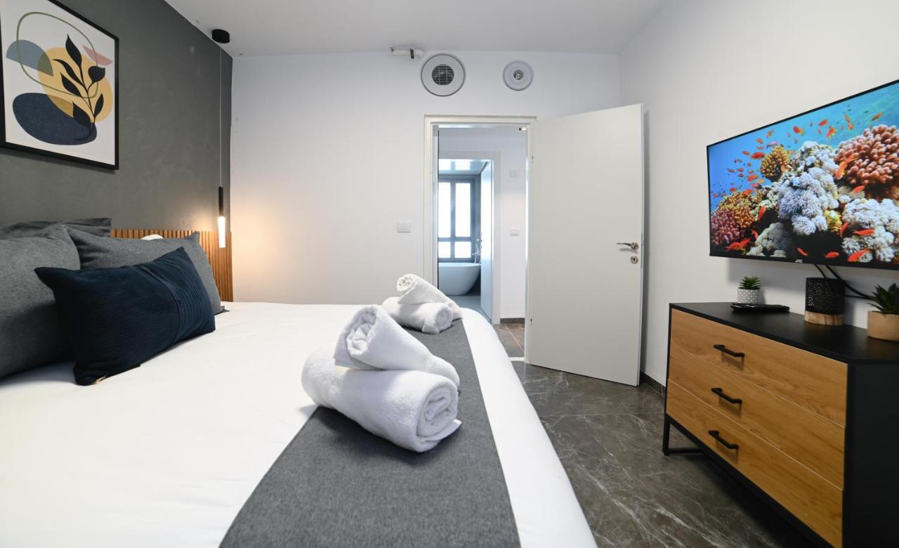 Yalarent C Kinneret Hotel Apartments Migdal Extérieur photo