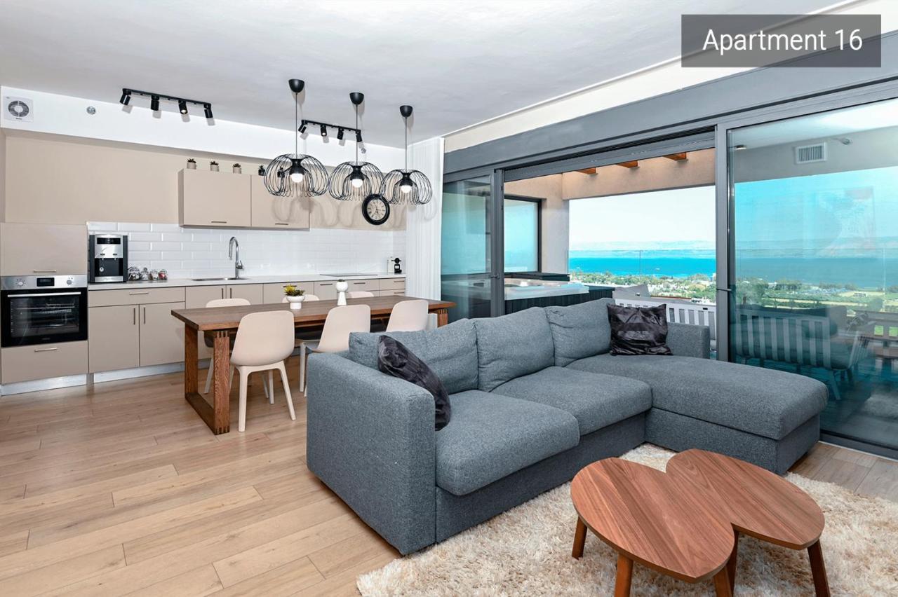 Yalarent C Kinneret Hotel Apartments Migdal Extérieur photo